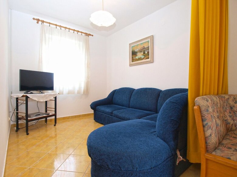 Apartments Branko 1348