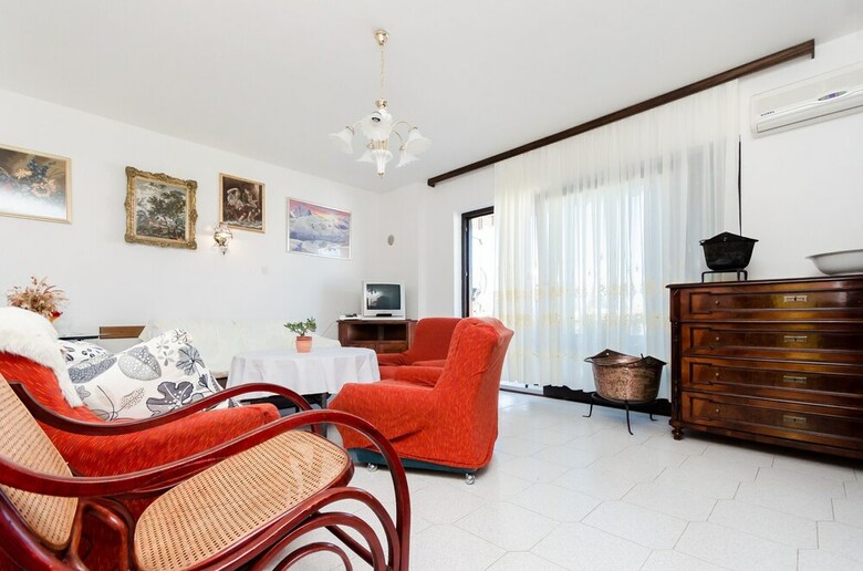 Apartment Vazmica