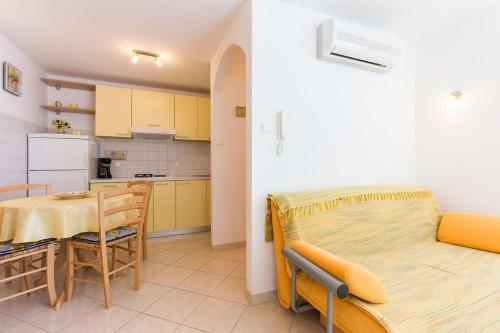 Apartments By The Sea Punat (krk) - 16122