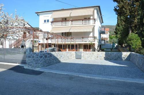 Apartamentos One4all