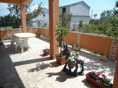 Apartments With A Parking Space Mundanije (rab) - 12242