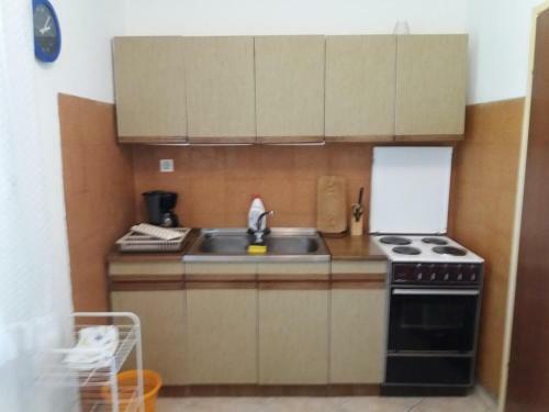 Apartments With A Parking Space Banjol (rab) - 14138