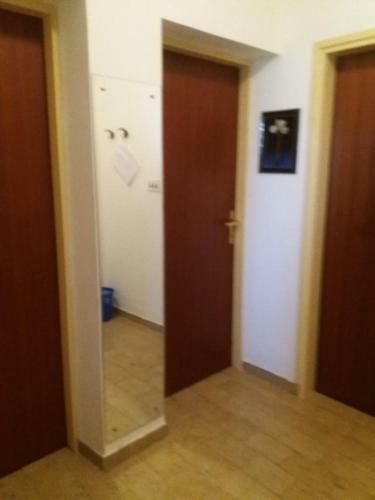 Apartments With A Parking Space Banjol (rab) - 14138