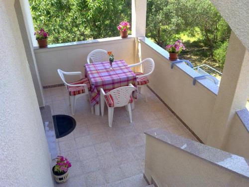 Apartments With A Parking Space Banjol (Rab) - 15463
