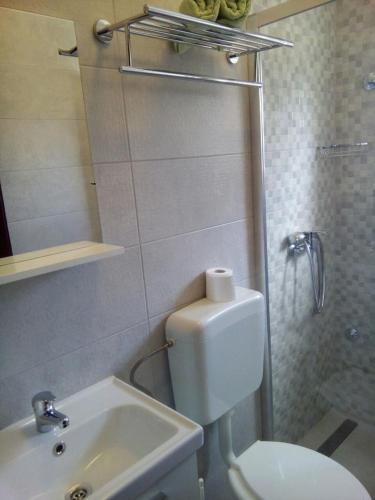 Apartments With A Parking Space Banjol (Rab) - 15463