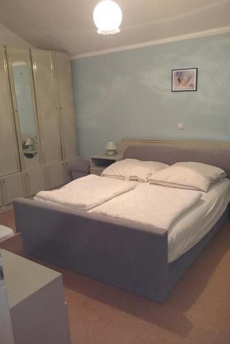 Apartments By The Sea Kampor (rab) - 12473