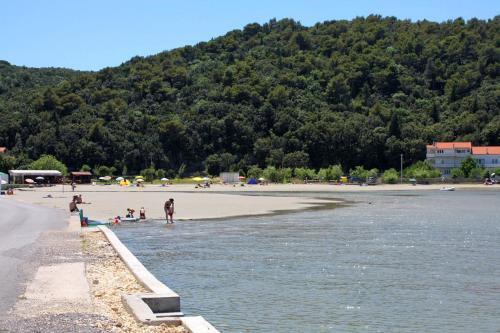 Apartments By The Sea Kampor (rab) - 12473