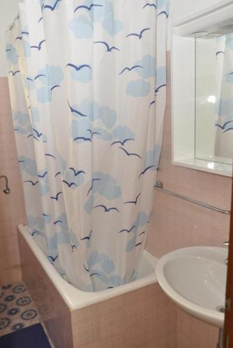 Apartments By The Sea Barbat (rab) - 14512