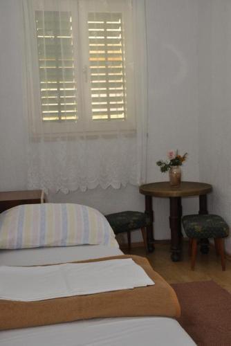 Apartments By The Sea Barbat (rab) - 14512