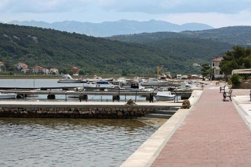 Apartment Supetarska Draga - Donja 14425b