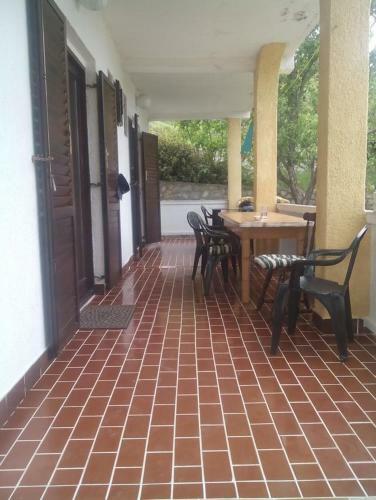 Apartments By The Sea Kampor (rab) - 12388