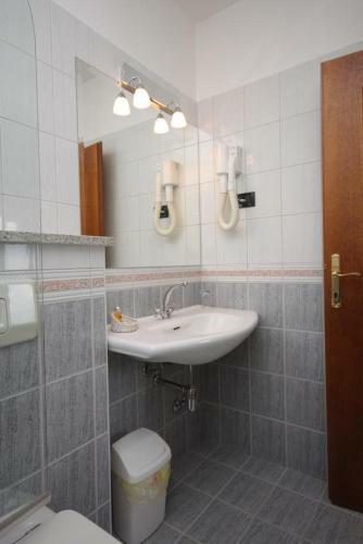 Hostal Rooms By The Sea Rabac (Labin) - 3016