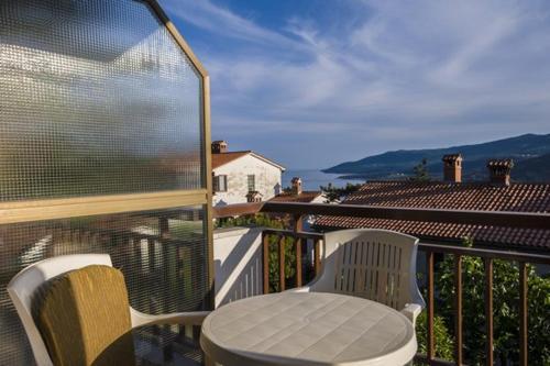 Apartments Rabac 828