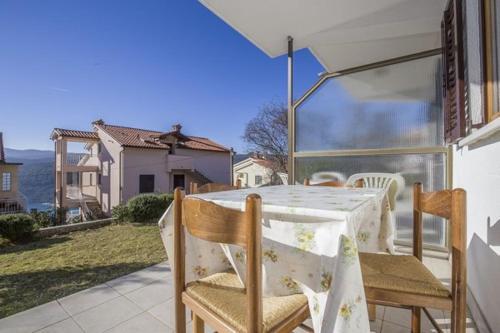 Apartments Rabac 828