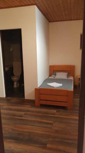 Hostal House Nada