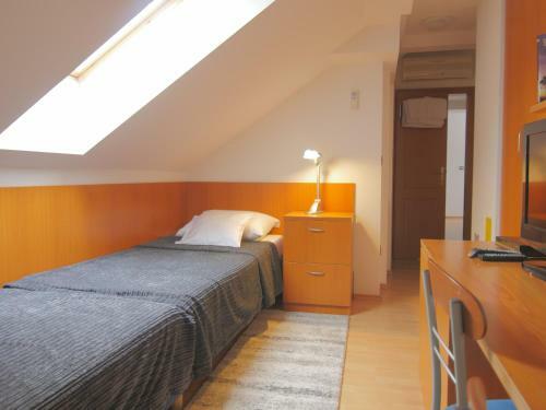 Hostal Pansion Danica