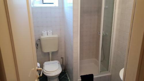 Hostal Rooms By The Sea Rava (dugi Otok) - 15880