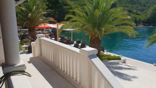 Hostal Double Room Rava 15880c