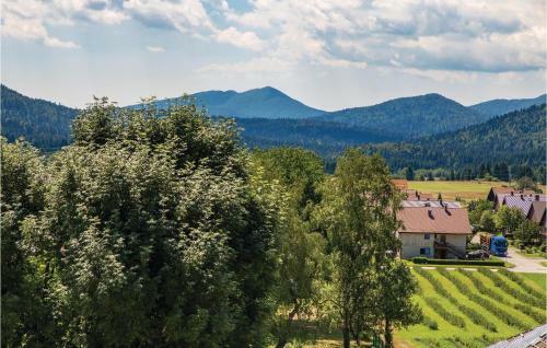 Two-bedroom Apartment In Ravna Gora