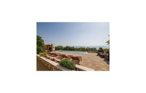 Studio Apartment In Labin