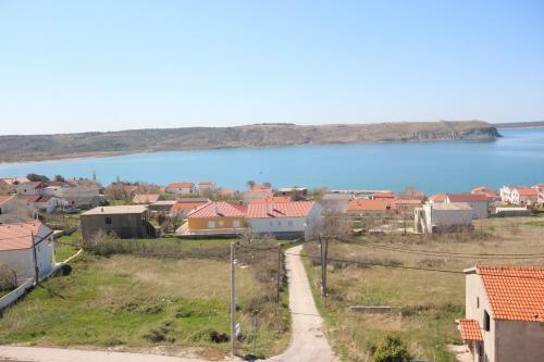 Apartments Njaco