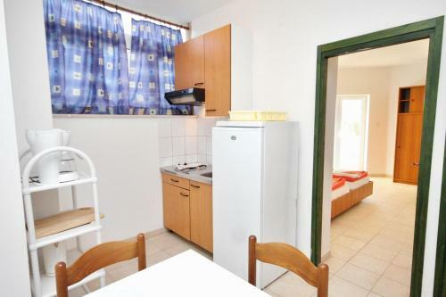 Apartment Rtina - Miletici 3257o