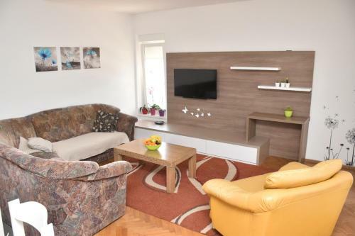 Apartments Mino