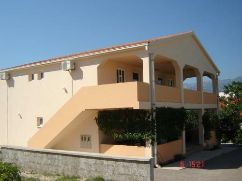 Apartment Razanac 13707c