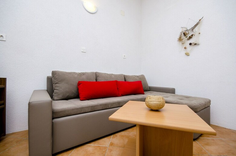 Apartment Ljilja