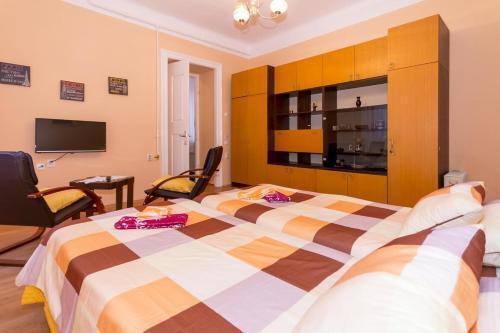 Apartments By The Sea Rijeka - 13293