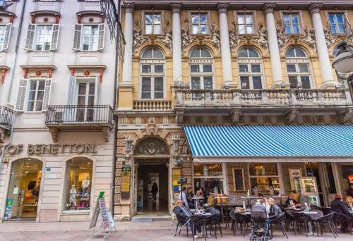 Apartments By The Sea Rijeka - 13293