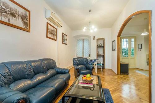 Apartments By The Sea Rijeka - 15592