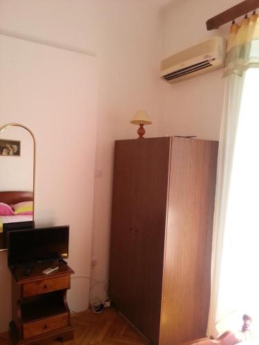 Apartments By The Sea Rijeka - 13746