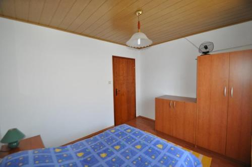 Apartment In Risika/island Krk 35824