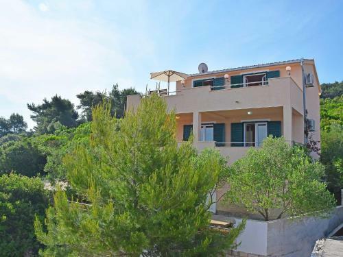 Holiday Home Rogac