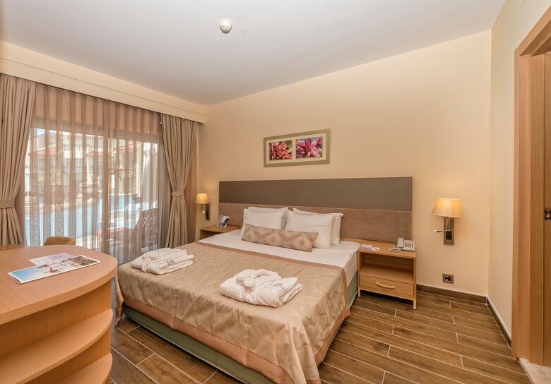 Hotel Silence Beach Resort