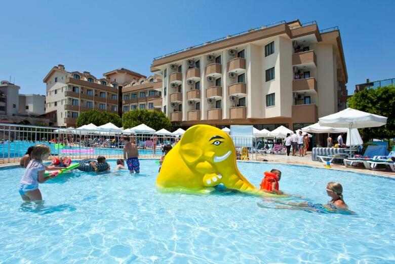 Hotel Grand Seker