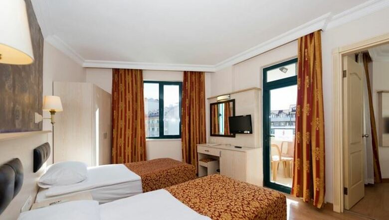 Hotel Grand Seker