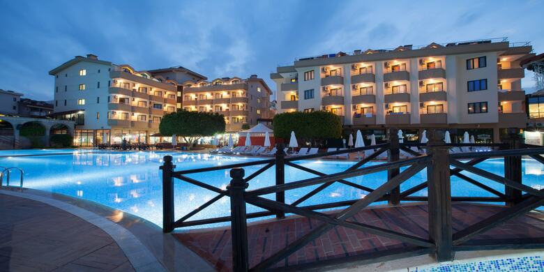 Hotel Grand Seker