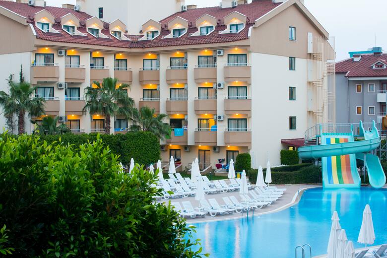 Hotel Grand Seker