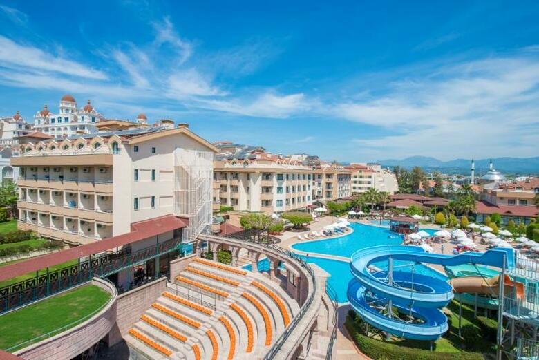 Hotel Grand Seker