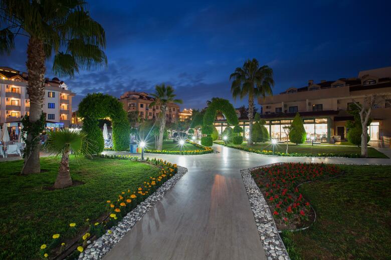 Hotel Grand Seker