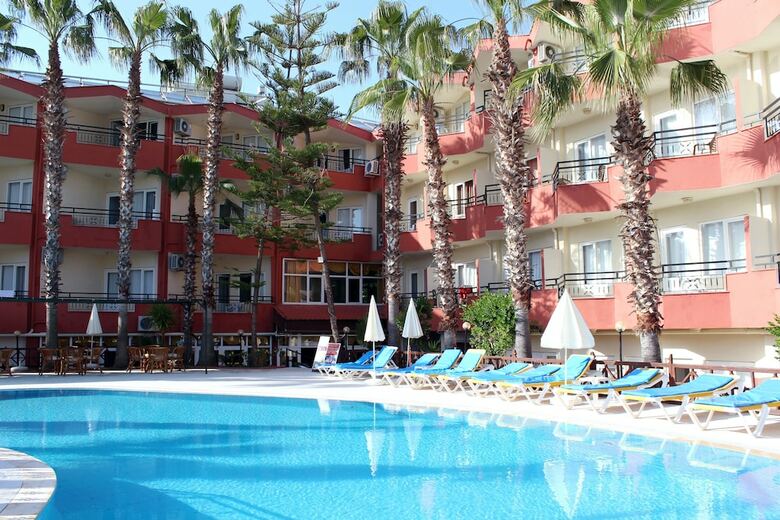 Semoris Hotel