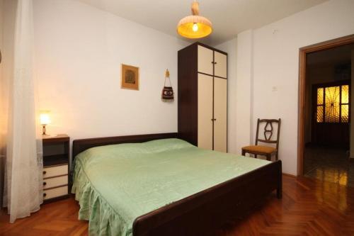 Apartments By The Sea Rogoznica - 1090