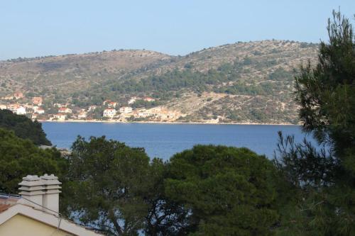 Apartments By The Sea Rogoznica - 3262