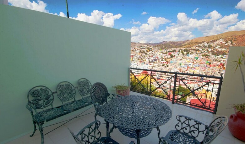 Hotel Balcon Del Cielo