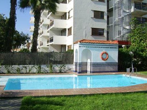 Apartamentos El Chaparral