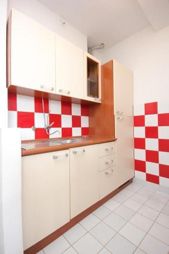 Apartments By The Sea Sali (Dugi Otok) - 8193