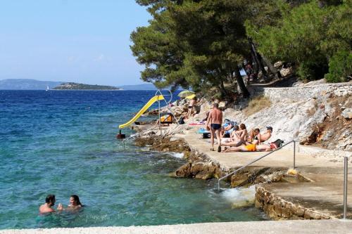 Apartments By The Sea Sali (Dugi Otok) - 8156