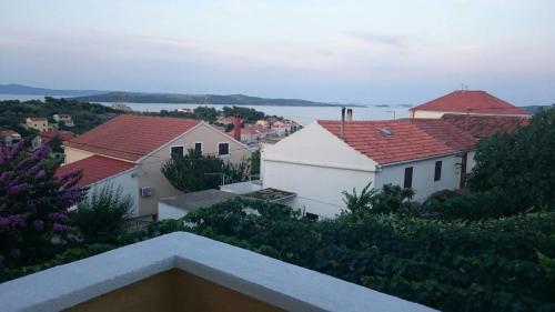 Apartments With A Parking Space Sali (dugi Otok) - 16324